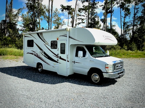 Used 2013 Thor Chateau 24C Featured Photo