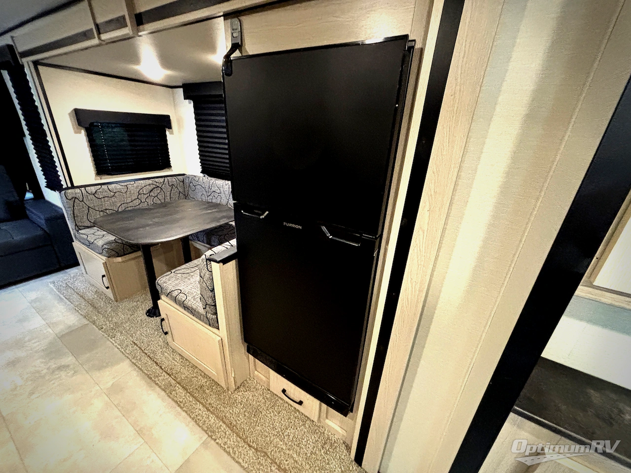 2022 Coachmen Apex Ultra-Lite 266BHS Photo 12