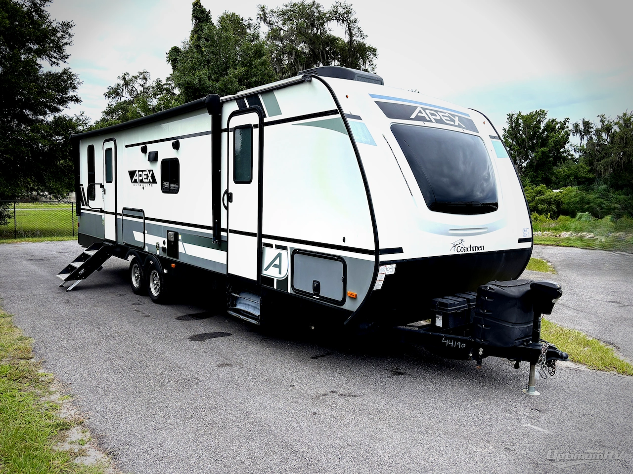 2022 Coachmen Apex Ultra-Lite 266BHS Photo 1