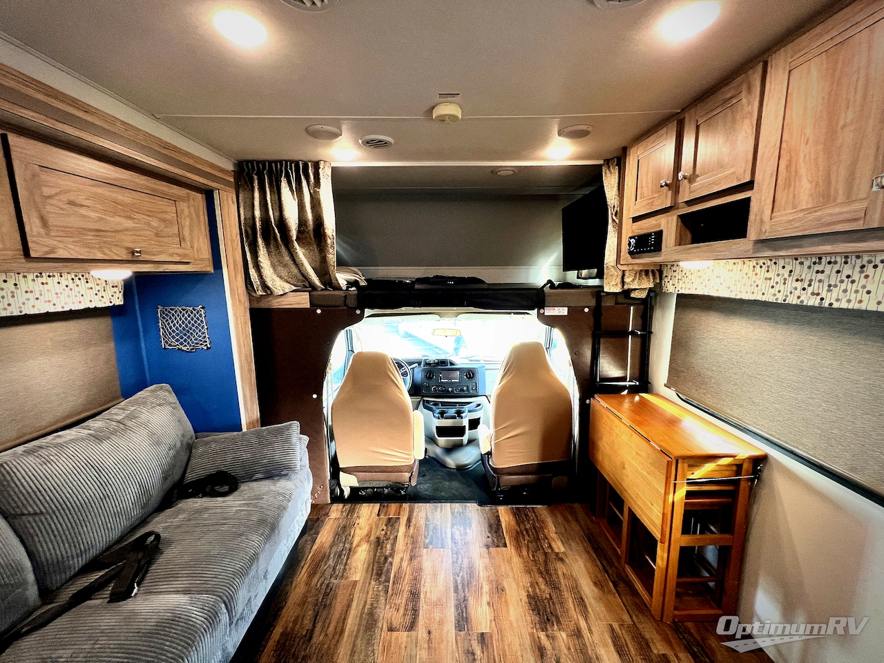 2019 Forest River Sunseeker 2860DS Ford Photo 4