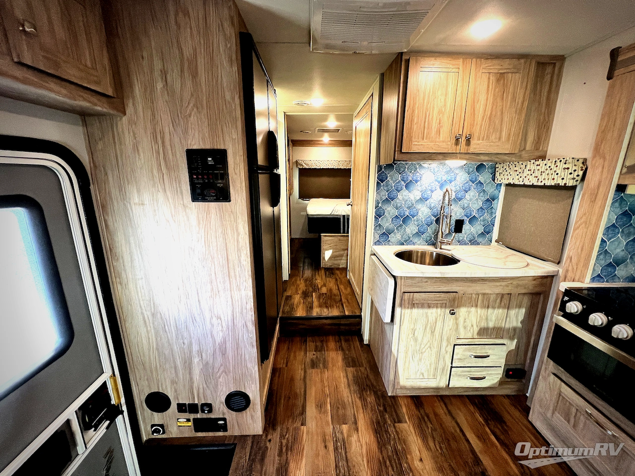 2019 Forest River Sunseeker 2860DS Ford Photo 5