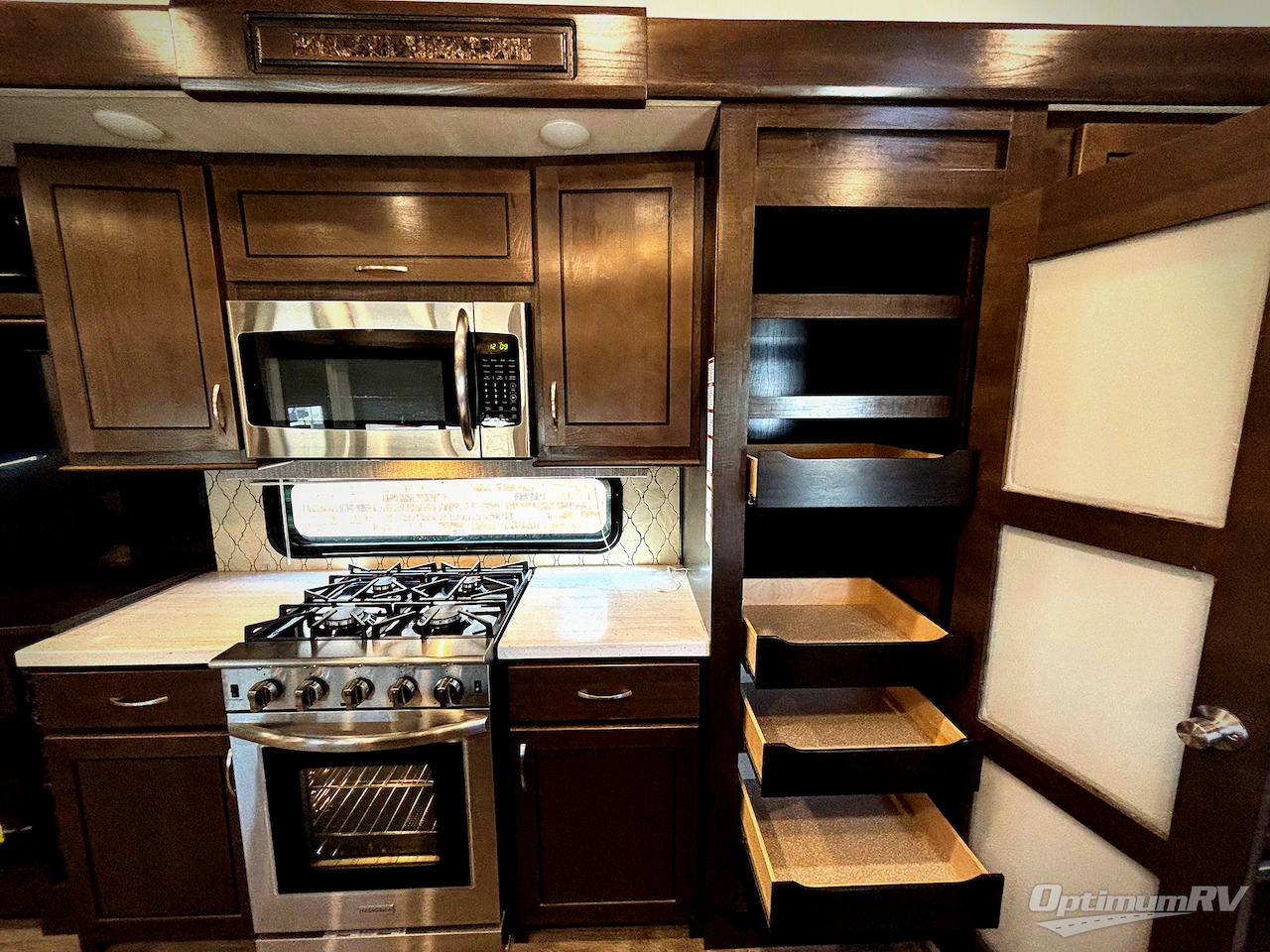 2020 Forest River Cedar Creek Hathaway Edition 36CK2 Photo 9