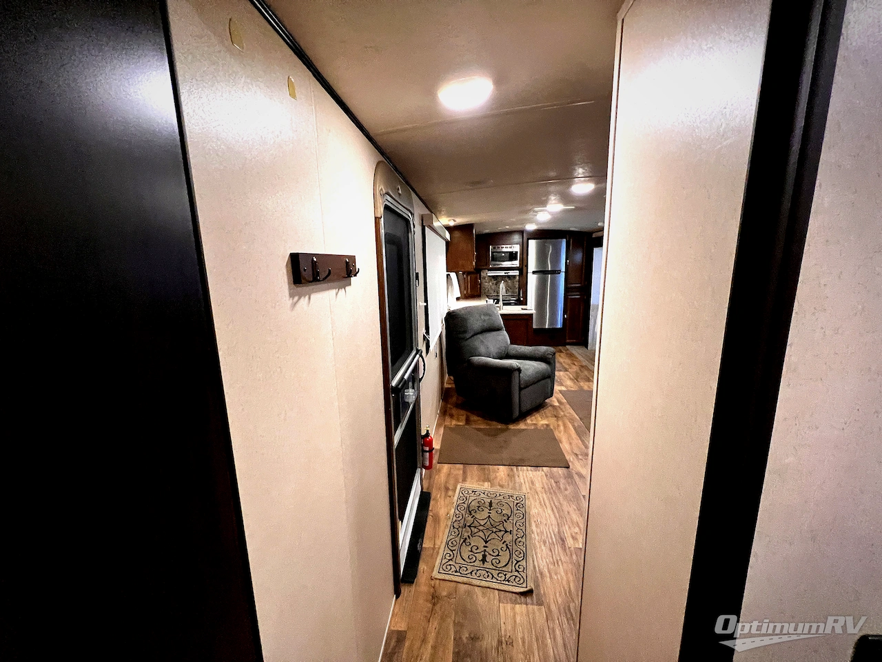 2017 Forest River Wildwood Heritage Glen 282RK Photo 37