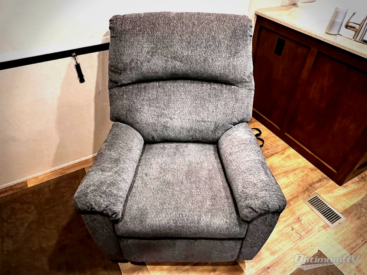 2017 Forest River Wildwood Heritage Glen 282RK Photo 7