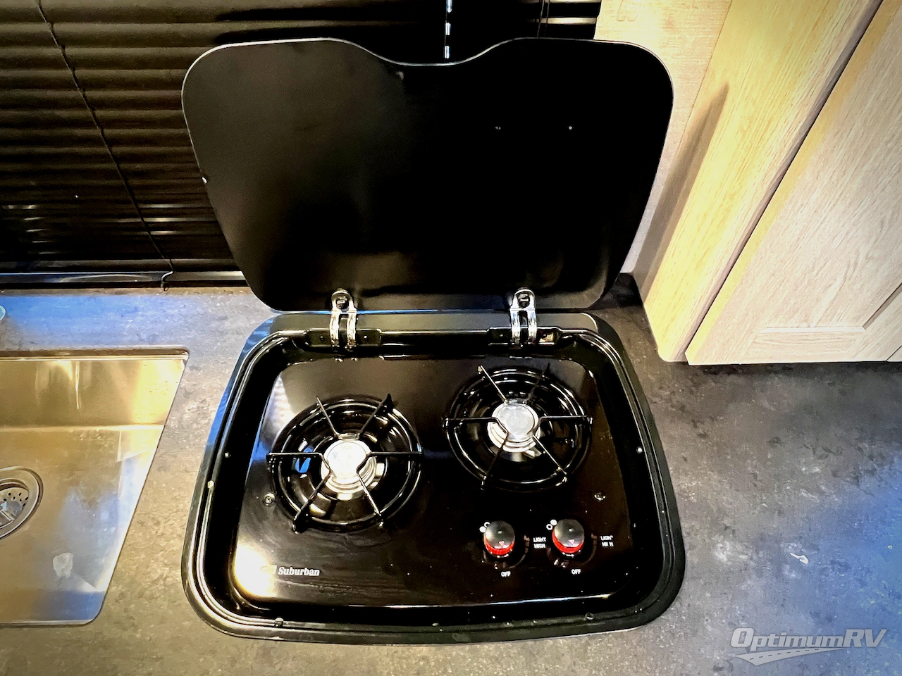 2022 Coachmen Apex Nano 213RDS Photo 18