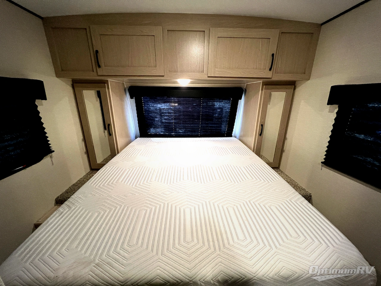 2022 Coachmen Apex Nano 213RDS Photo 31