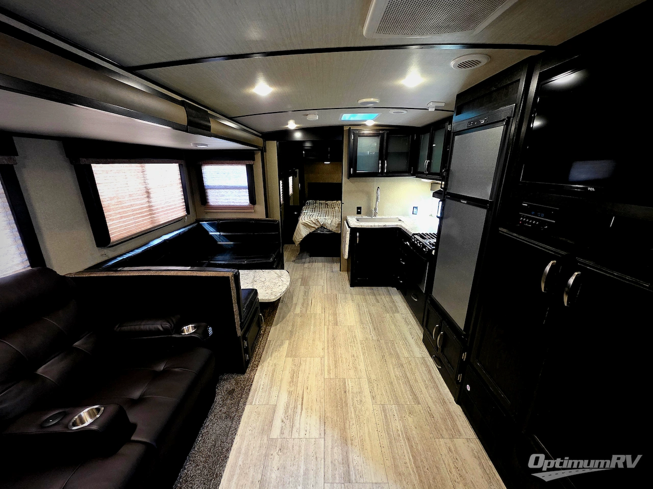 2018 Grand Design Imagine 2800BH Photo 2