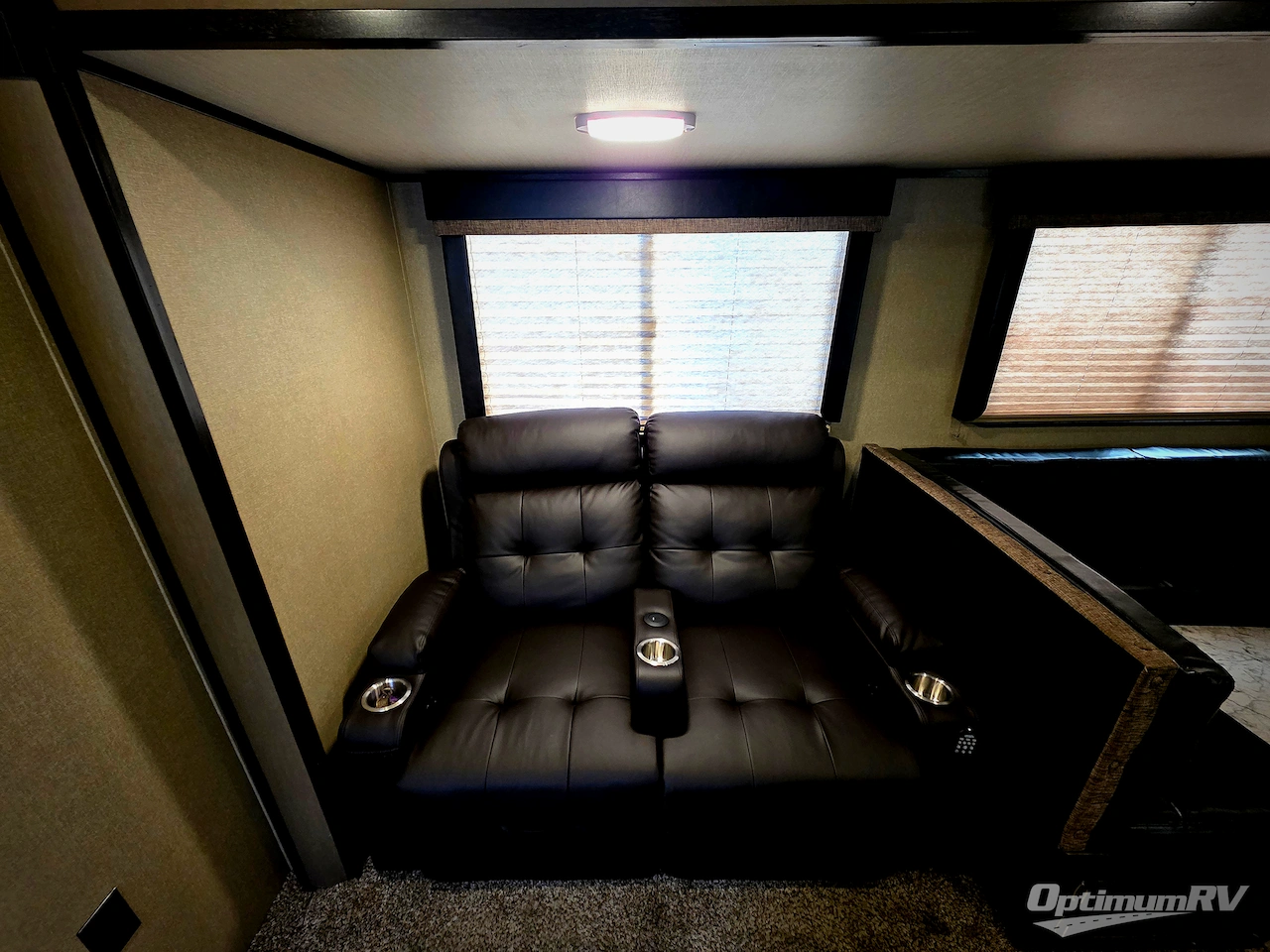 2018 Grand Design Imagine 2800BH Photo 4