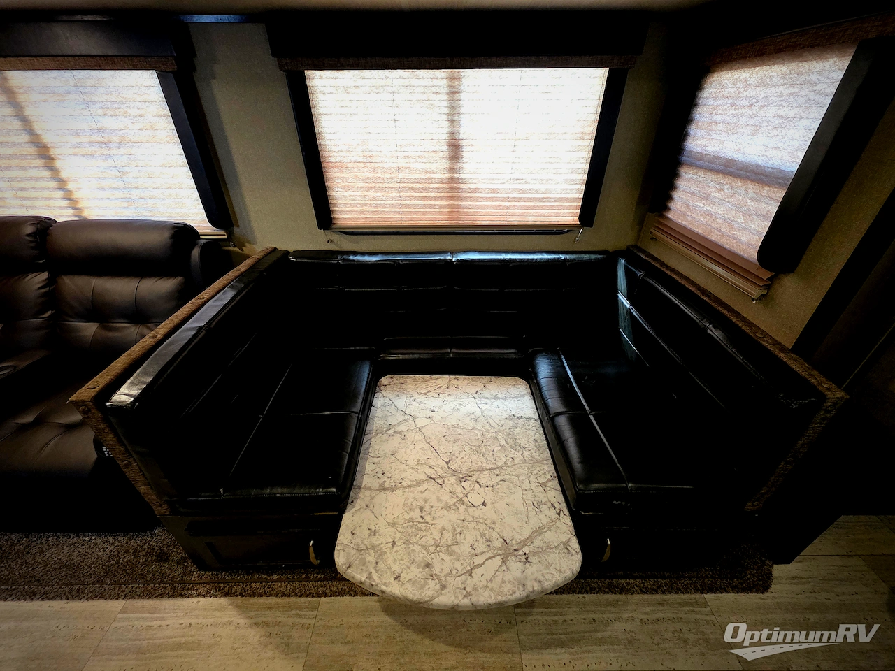 2018 Grand Design Imagine 2800BH Photo 5