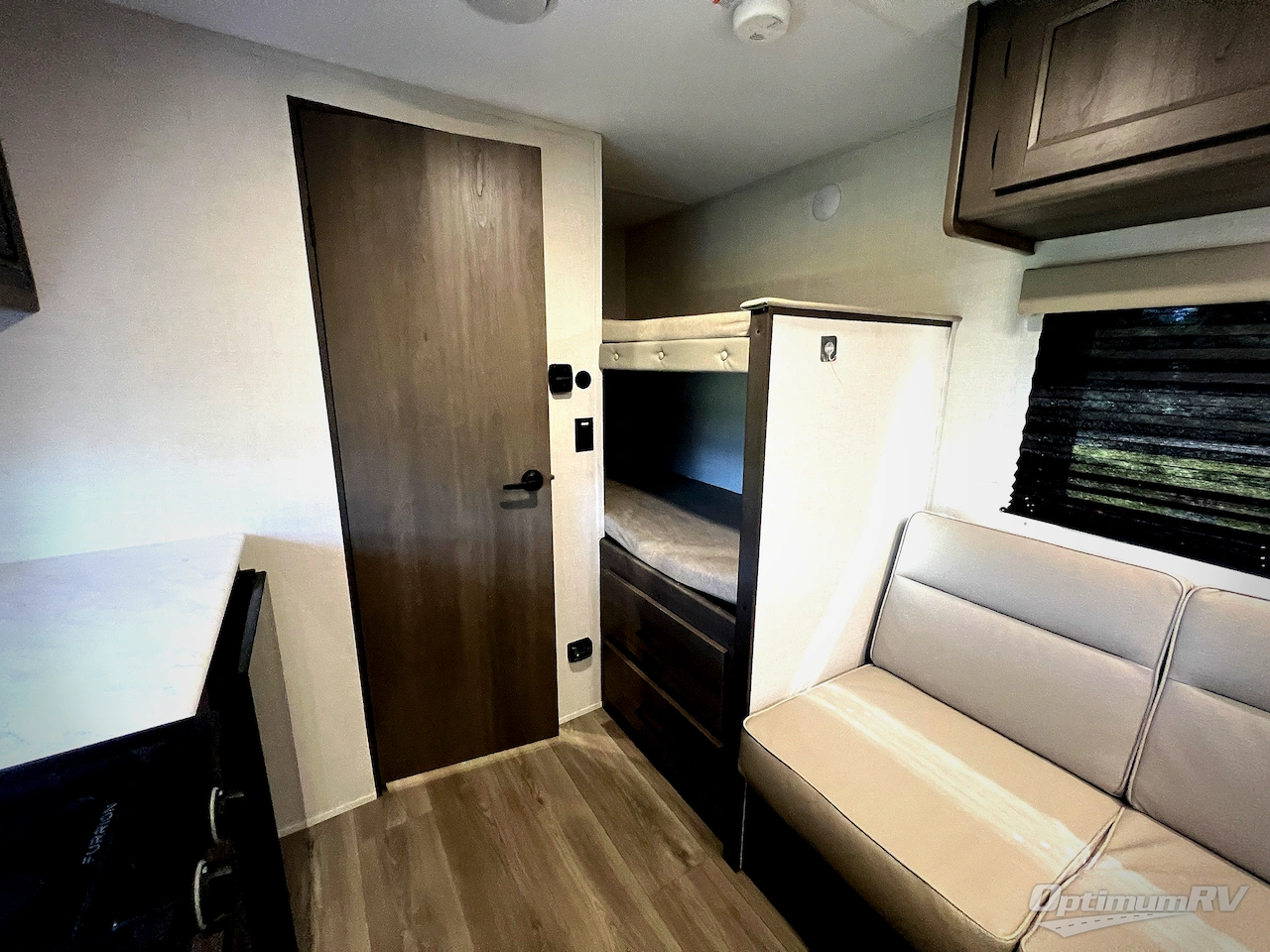 2025 Grand Design Transcend One 151BH Photo 11