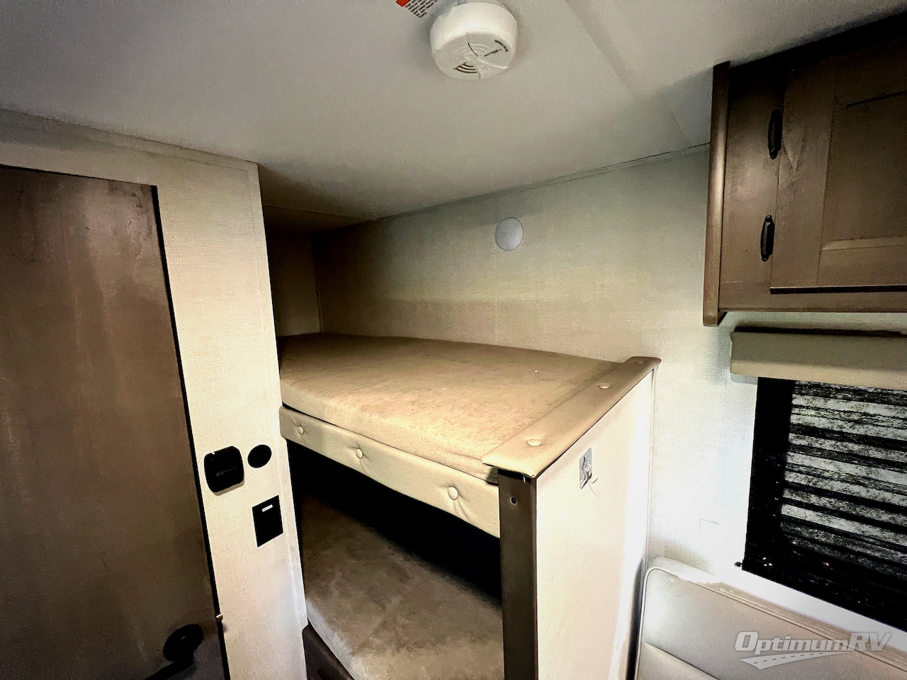 2025 Grand Design Transcend One 151BH Photo 12