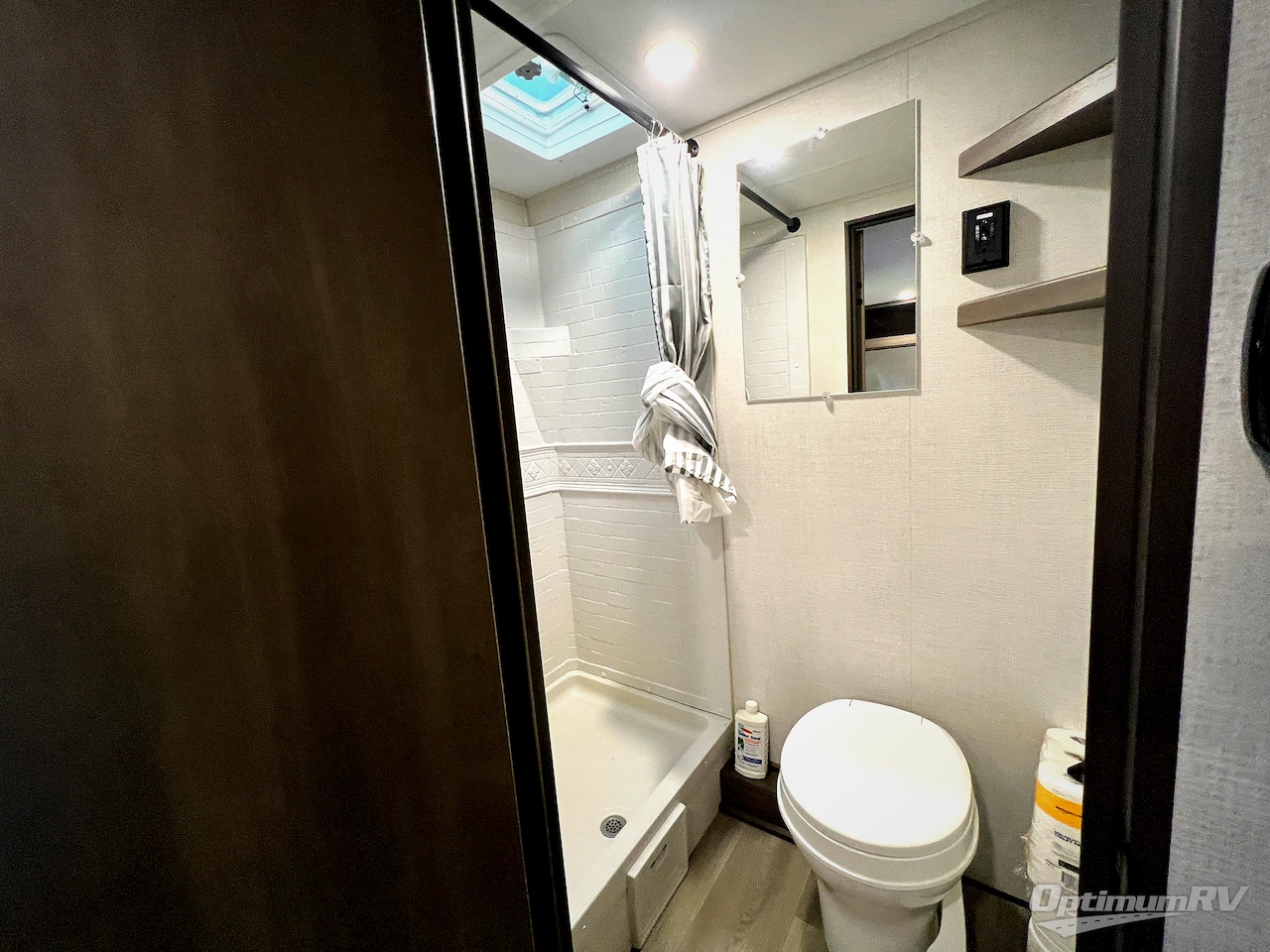 2025 Grand Design Transcend One 151BH Photo 15