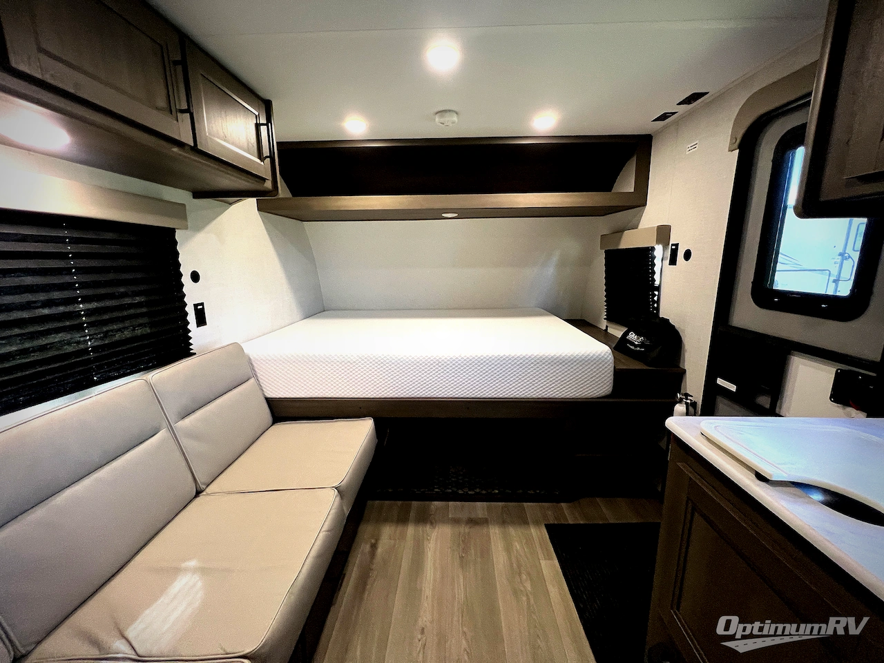 2025 Grand Design Transcend One 151BH Photo 16