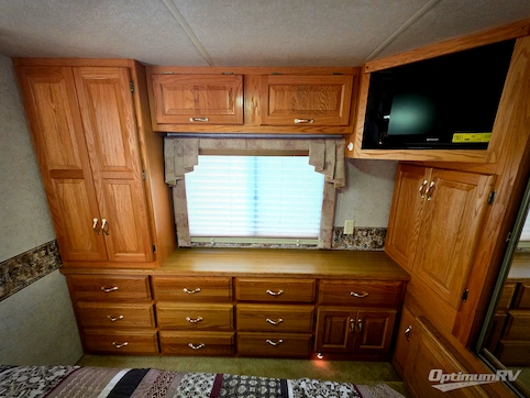 2002 Newmar Kountry Star 3677 RV Floorplan Photo