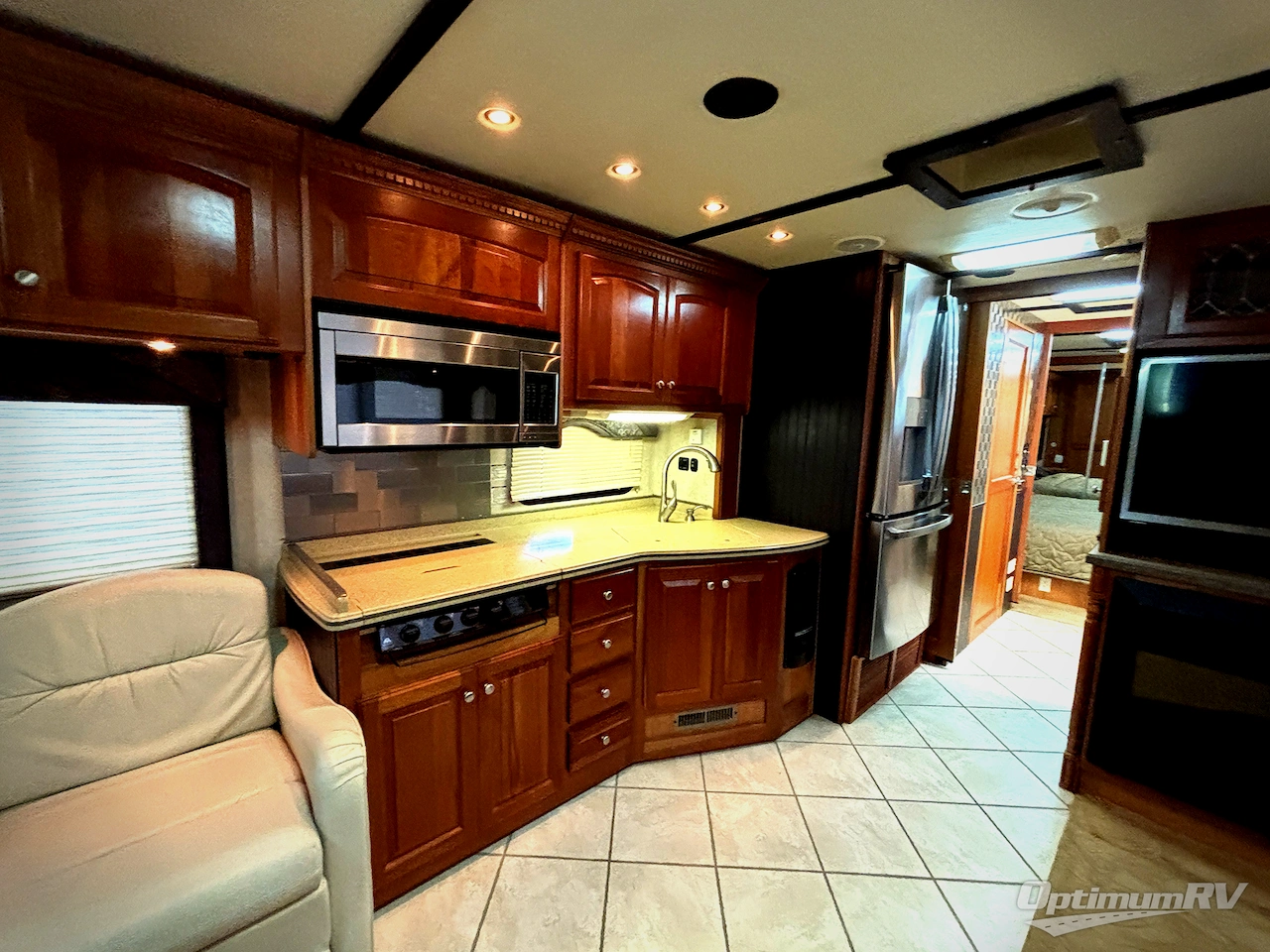 2006 Mandalay Luxury Division Mandalay Class A 40G Photo 12
