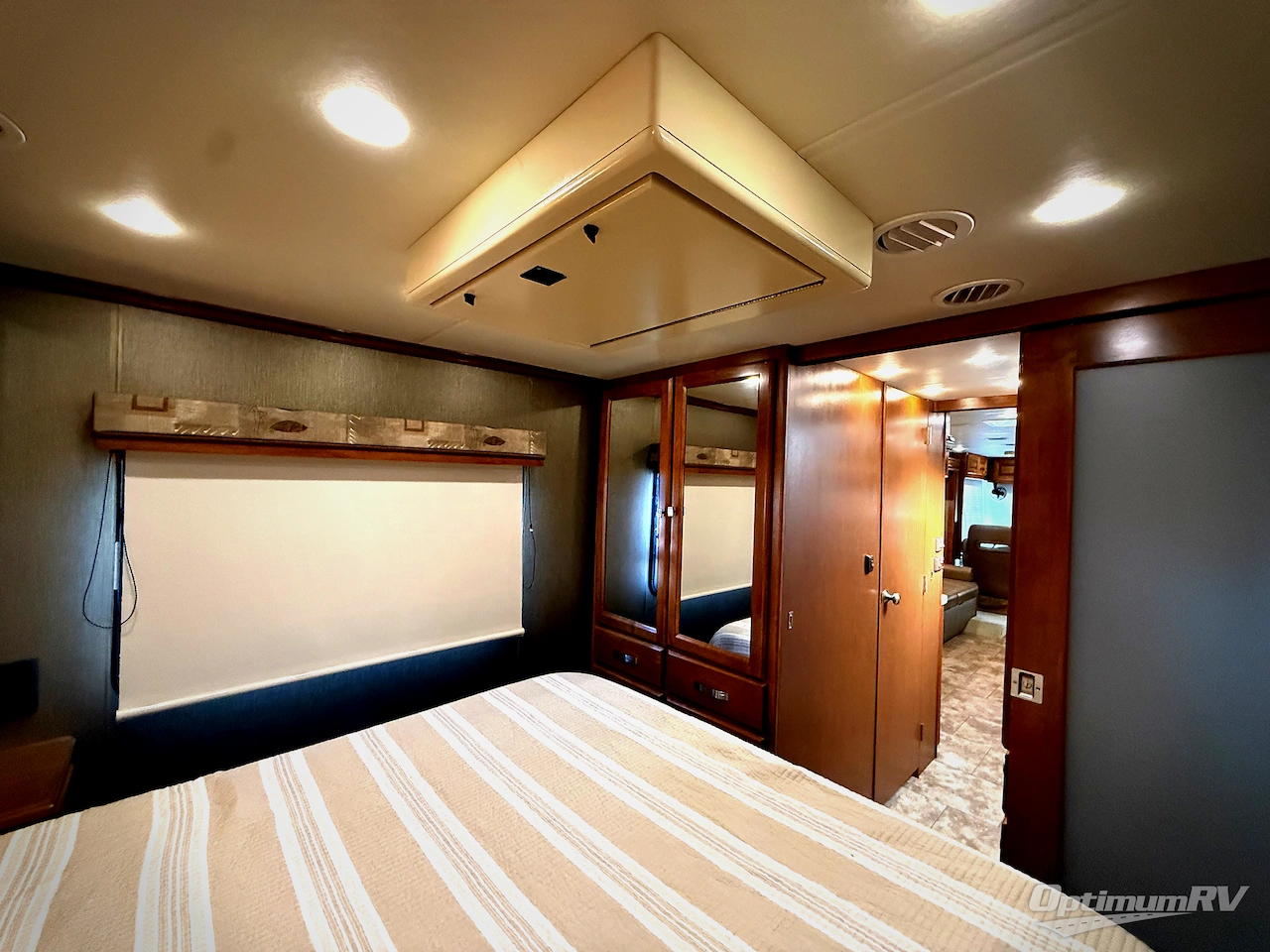 2013 Tiffin Allegro Breeze 32 BR Photo 23