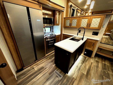 2022 Prime Time Sanibel 3802WB RV Photo 3