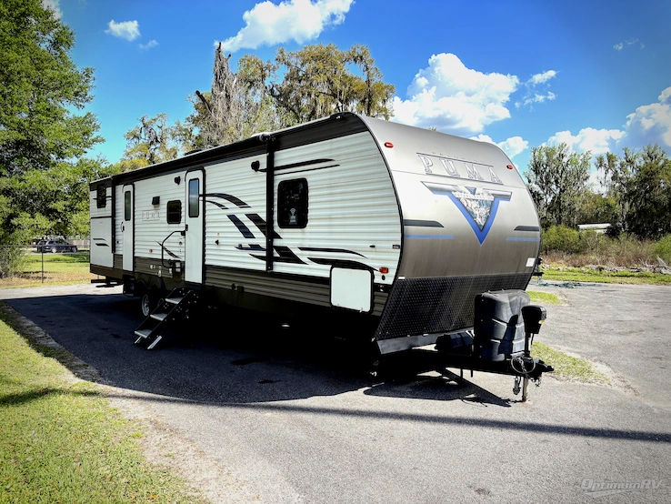 2021 Palomino Puma 32BHDB RV Photo 1