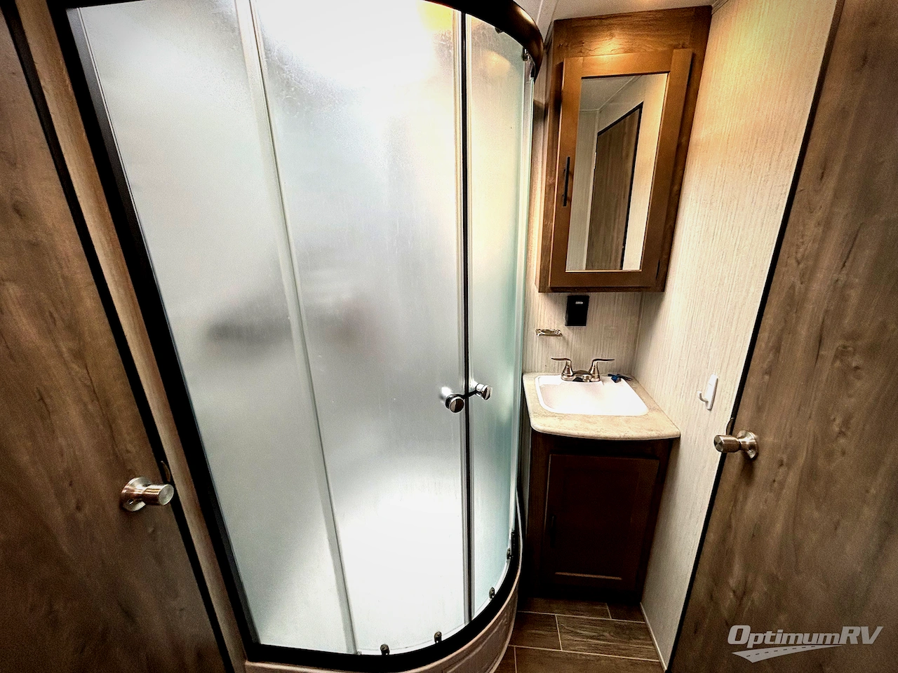 2021 Palomino Puma 32BHDB Photo 9