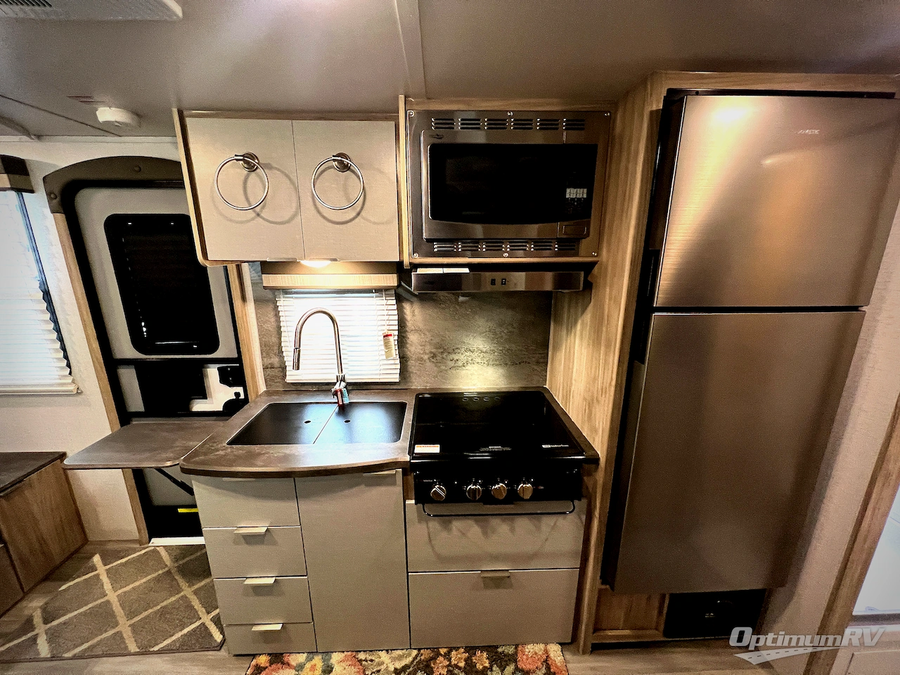 2021 Winnebago Towables Micro Minnie 2108DS Photo 14