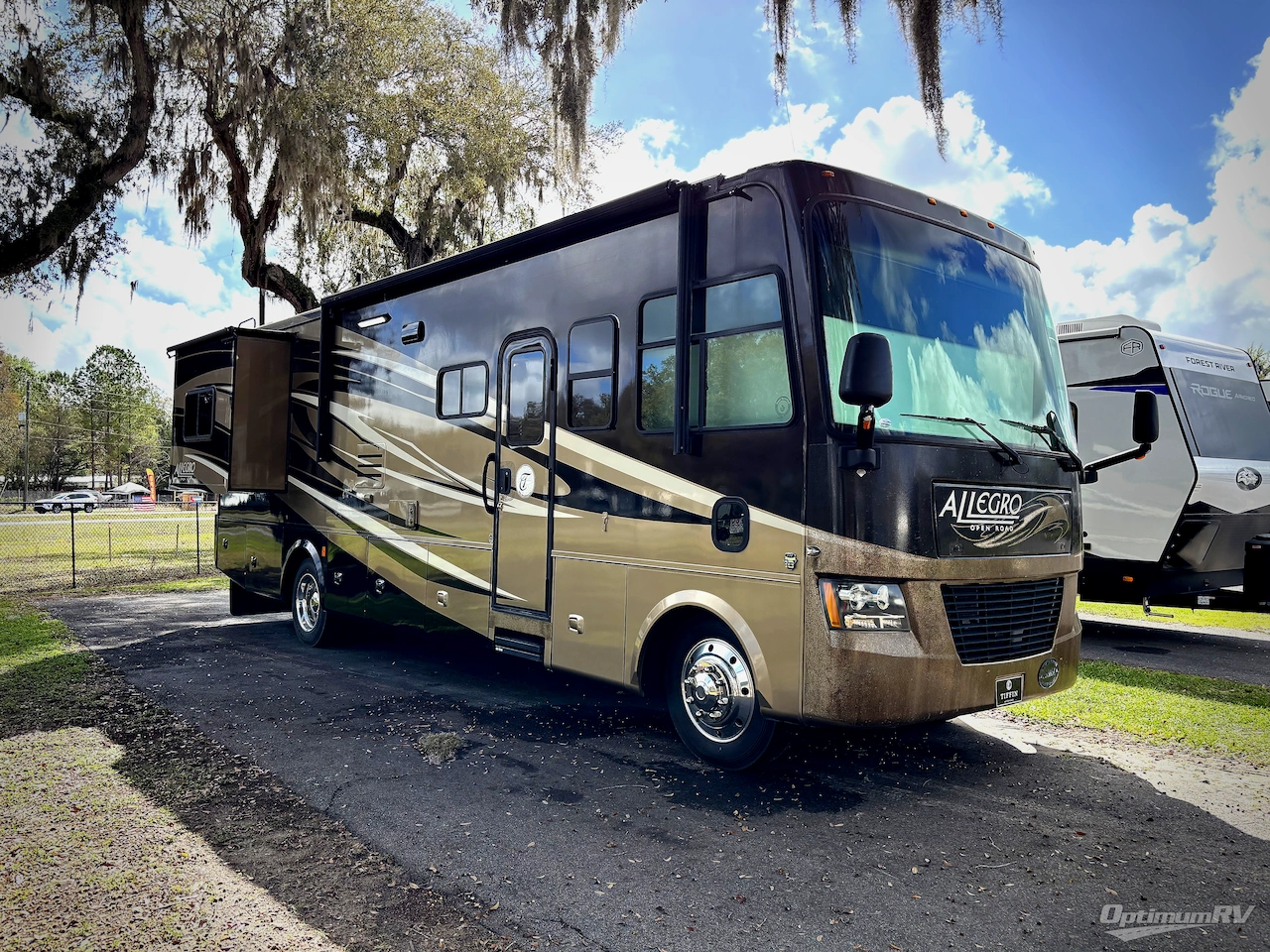 2011 Tiffin Allegro 32 BA Photo 1