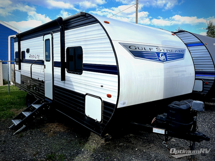 2022 Gulf Stream Ameri-Lite Ultra Lite 236RL RV Photo 1