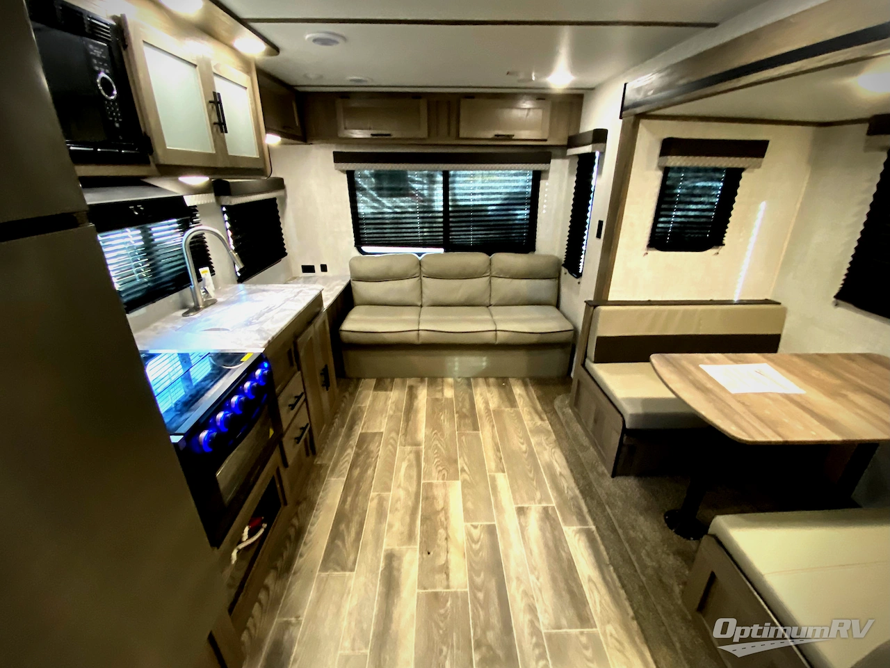 2022 Gulf Stream Ameri-Lite Ultra Lite 236RL Photo 5