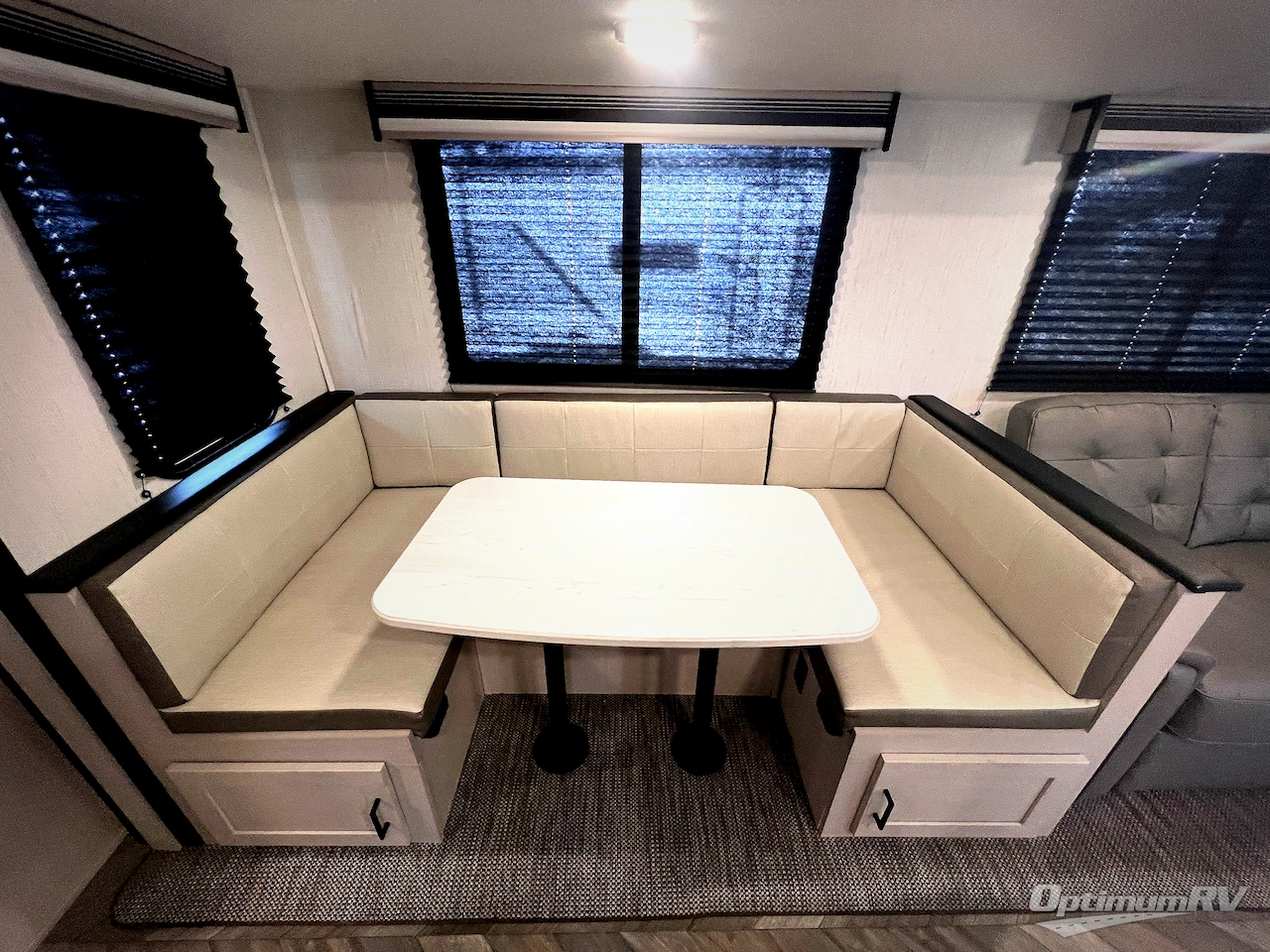 2023 Heartland Mallard 33 Photo 8