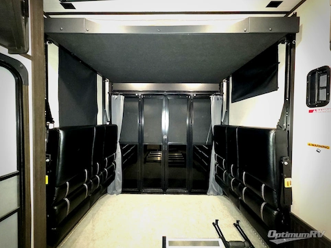 2018 Forest River XLR Thunderbolt 422AMP RV Photo 3