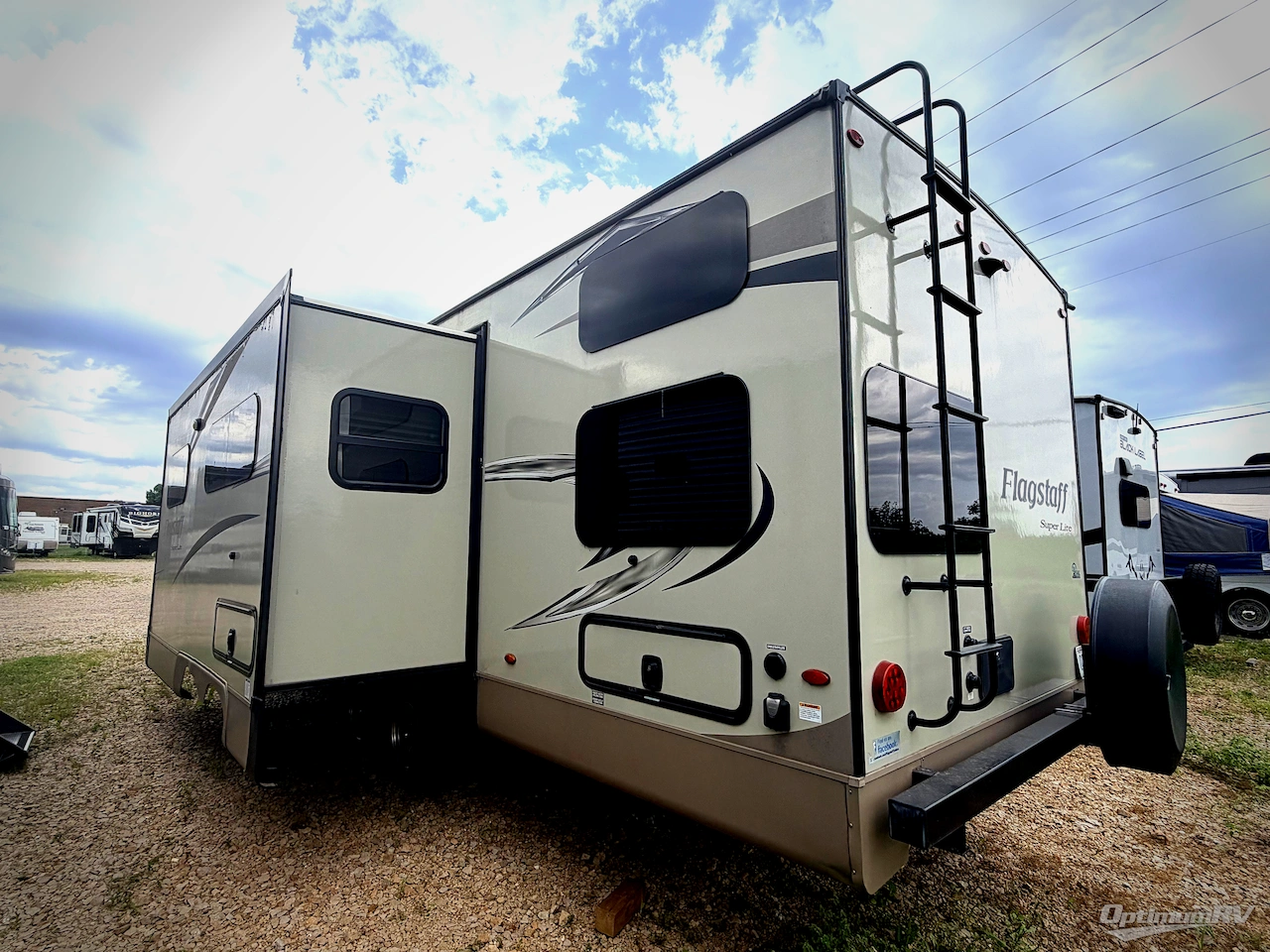 2018 Forest River Flagstaff Super Lite 27BEWS Photo 3