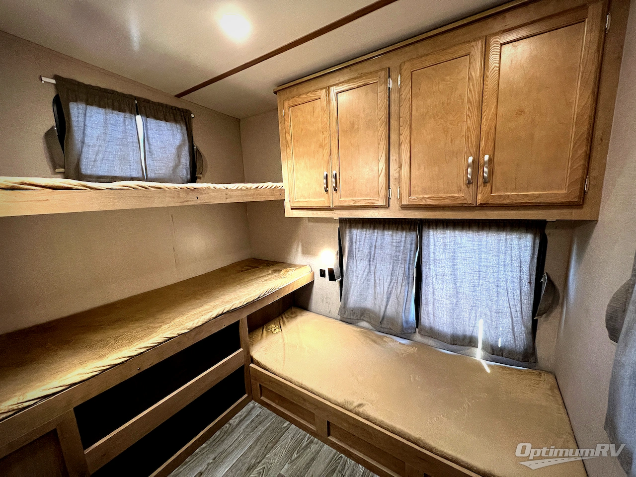2020 Winnebago Towables Minnie Plus 29RBH Photo 16