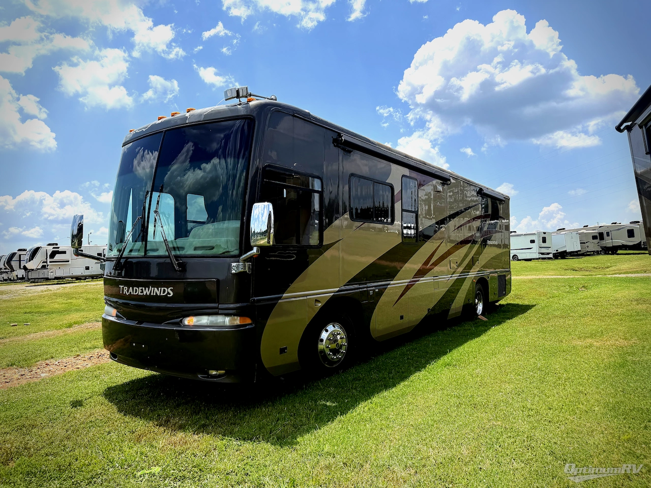 2006 National RV Tradewinds 40E Photo 4
