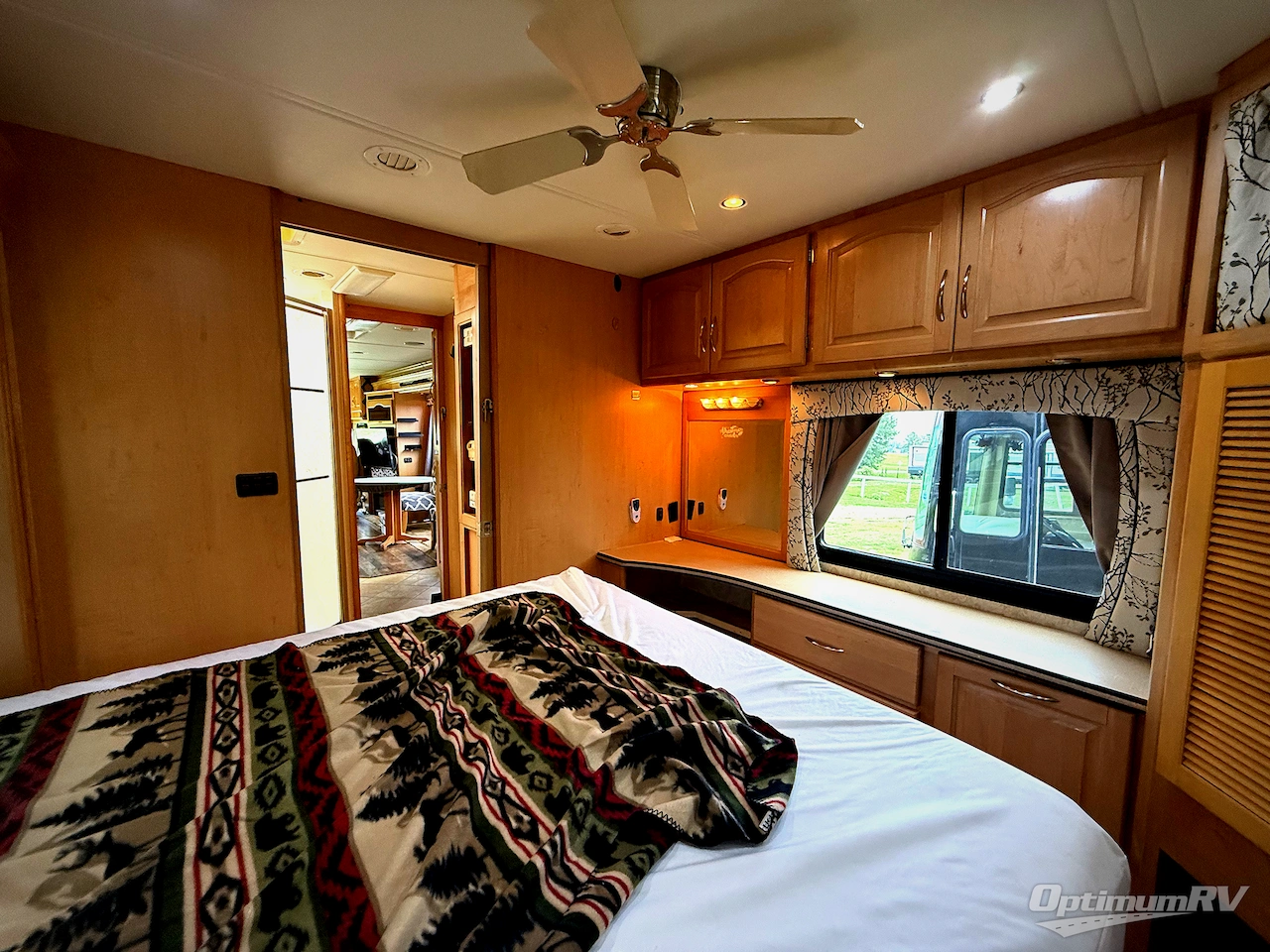 2006 National RV Tradewinds 40E Photo 27