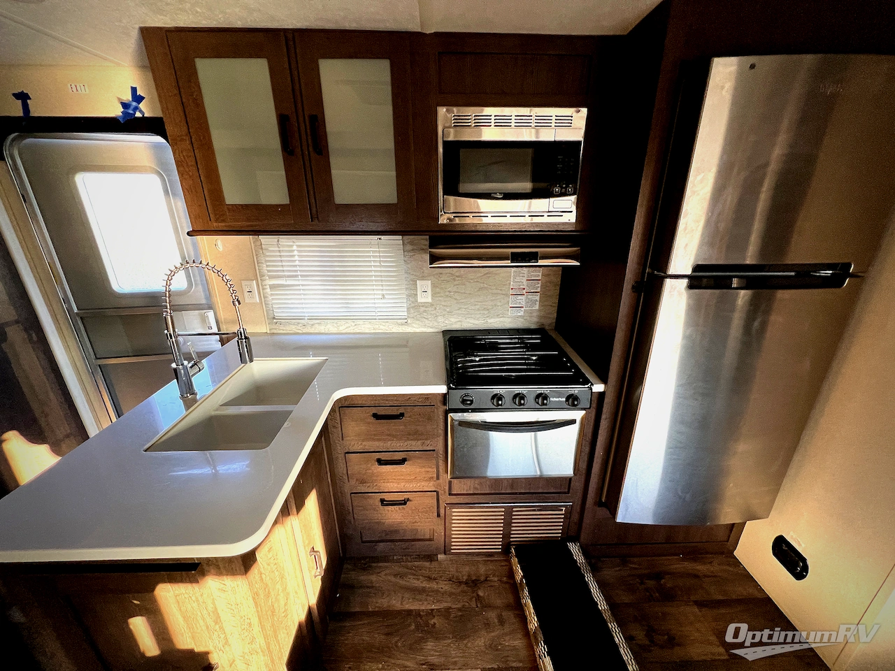 2019 Forest River Wildwood 31KQBTS Photo 4