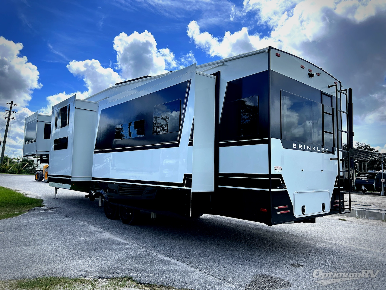 2025 Brinkley Model Z 3610 Photo 2