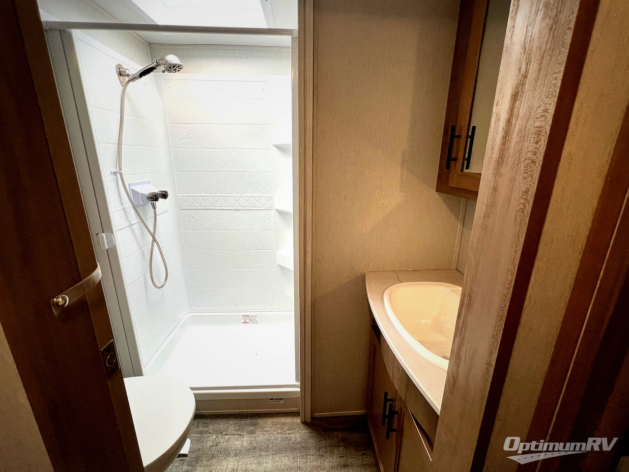 2023 Forest River Cherokee Arctic Wolf Suite 3770 Photo 23