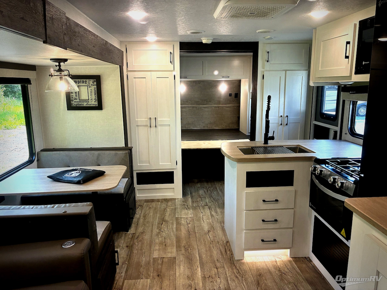 2025 Venture Sienna SA281VQB Photo 16