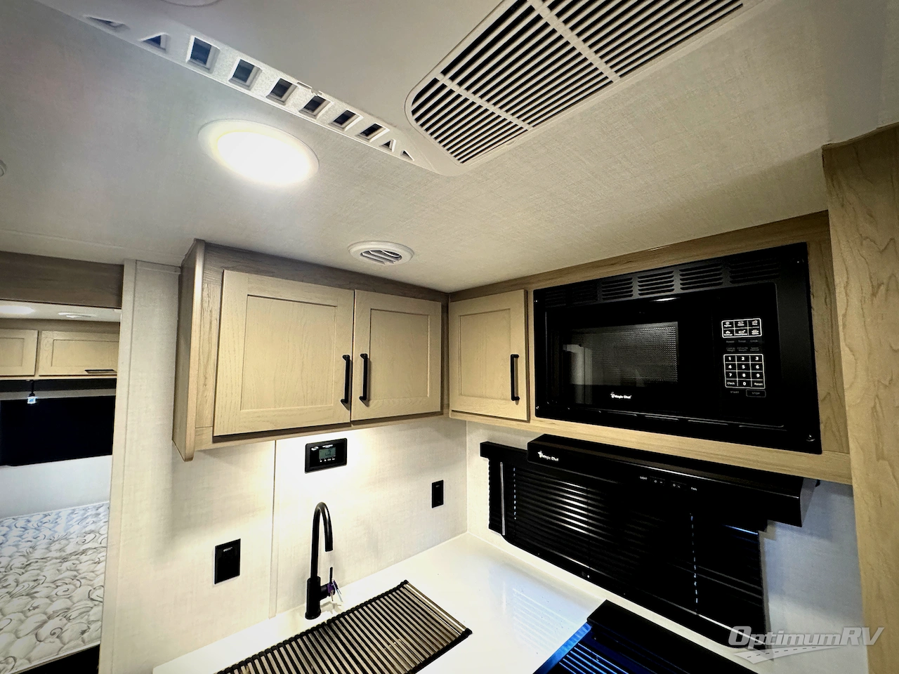 2025 Forest River Rockwood Mini Lite 2511S Photo 15