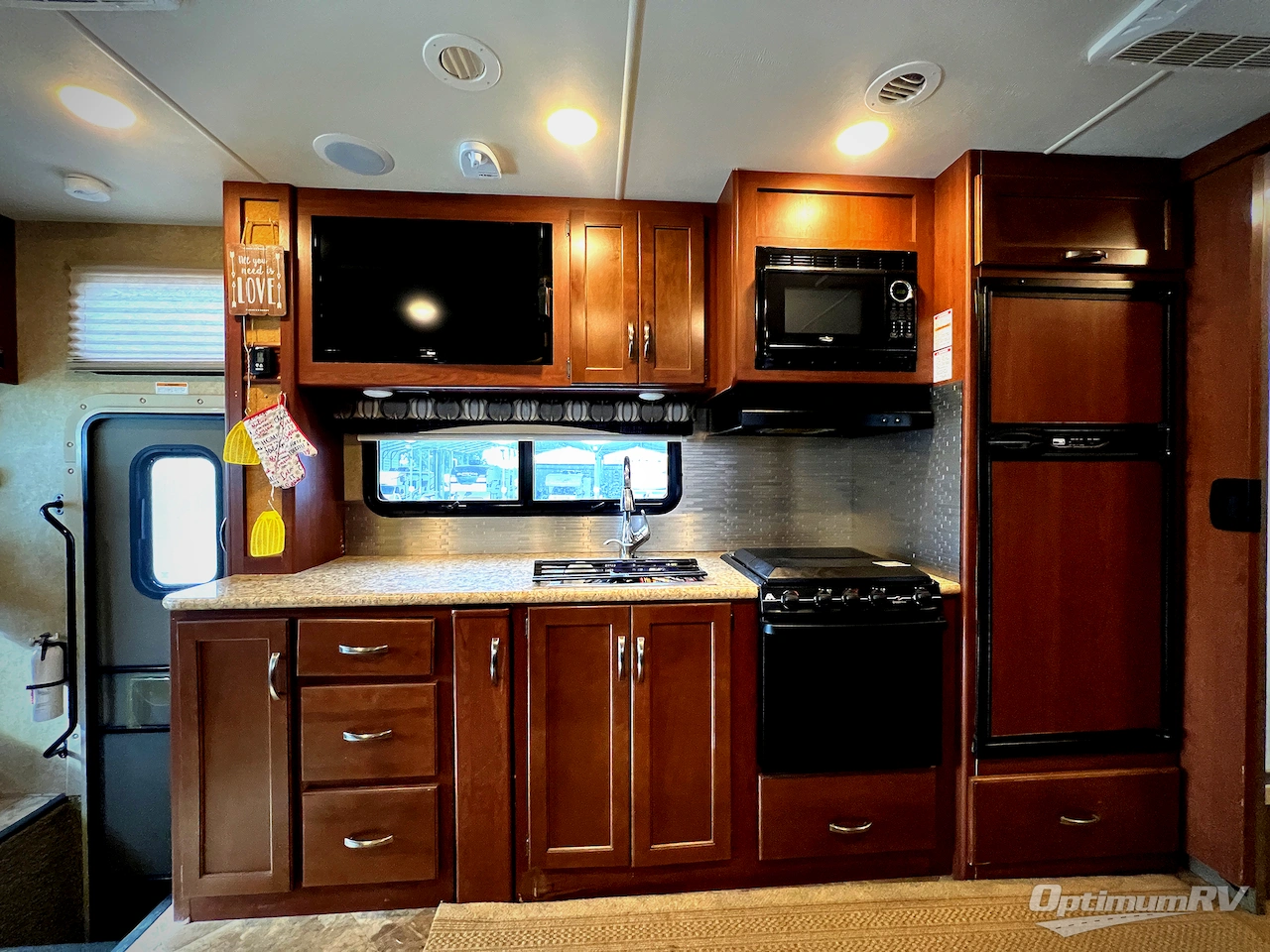 2016 Thor ACE 30.1 Photo 10