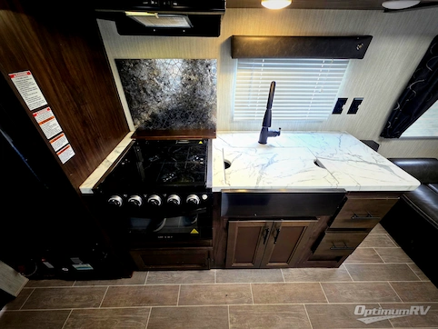 2020 Forest River Cherokee Grey Wolf 24JS RV Photo 3