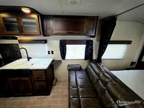 2020 Forest River Cherokee Grey Wolf 24JS RV Photo 4