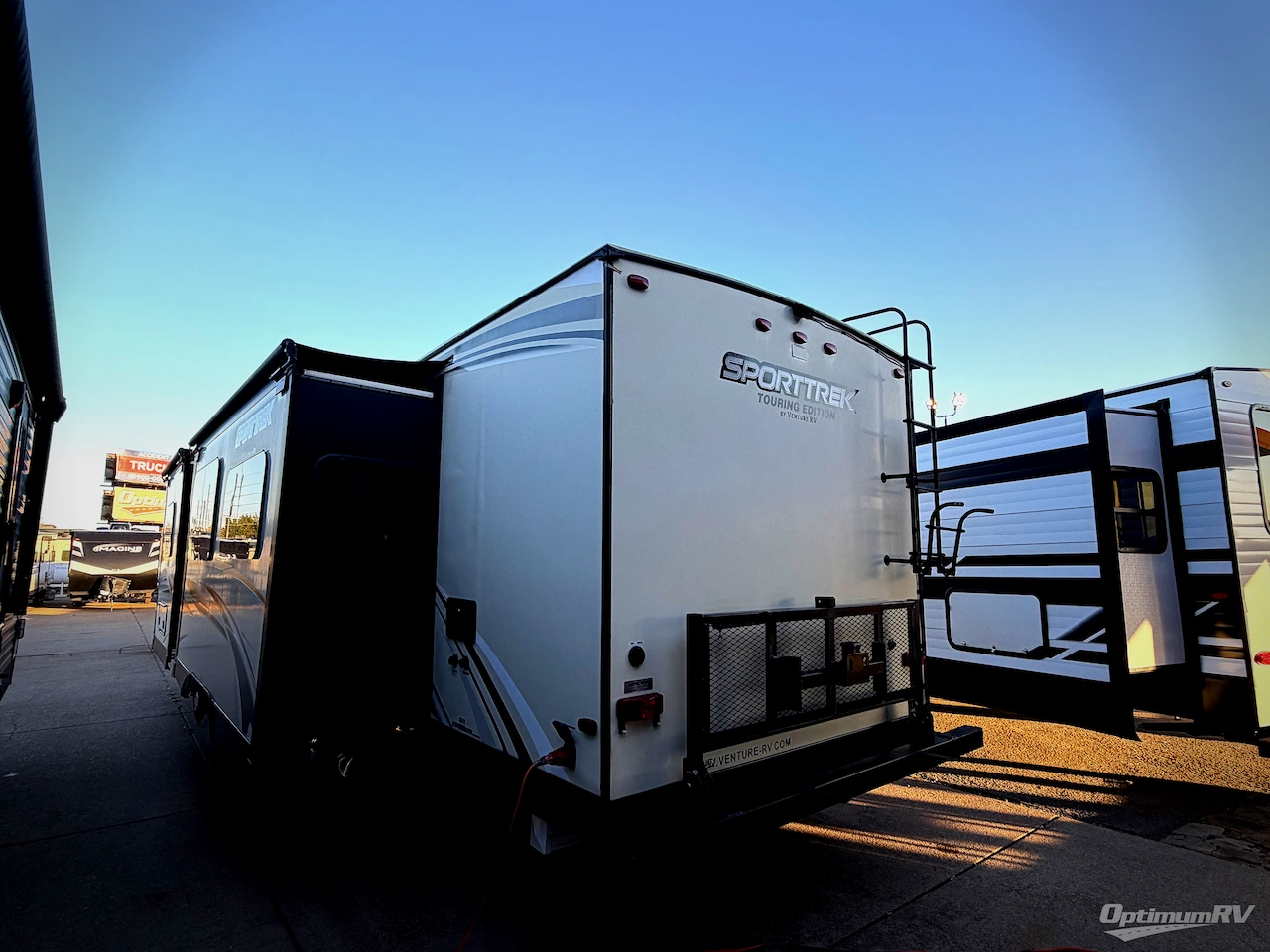 2020 Venture SportTrek Touring Edition 302VRB Photo 3