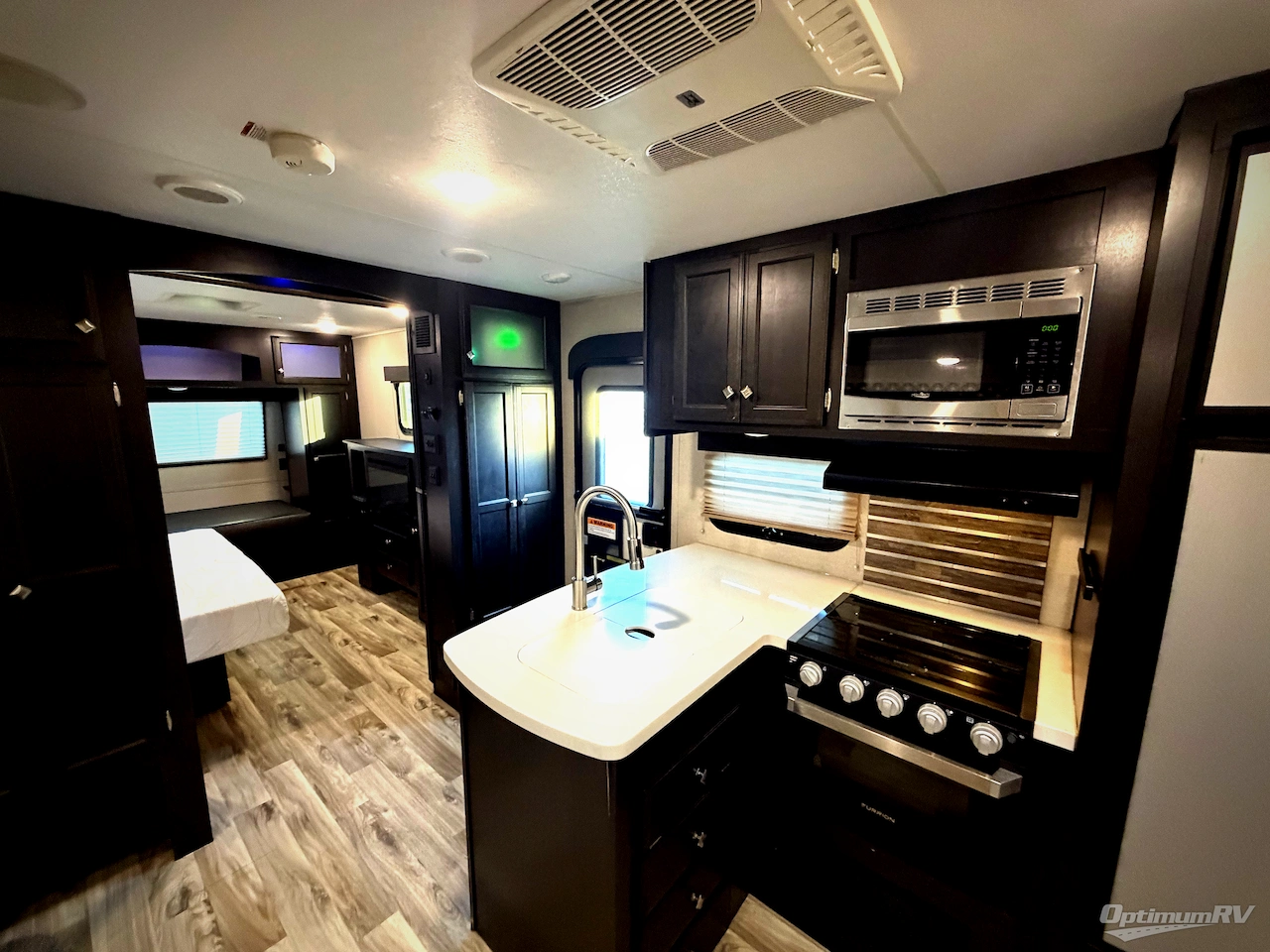 2020 Venture SportTrek Touring Edition 302VRB Photo 9
