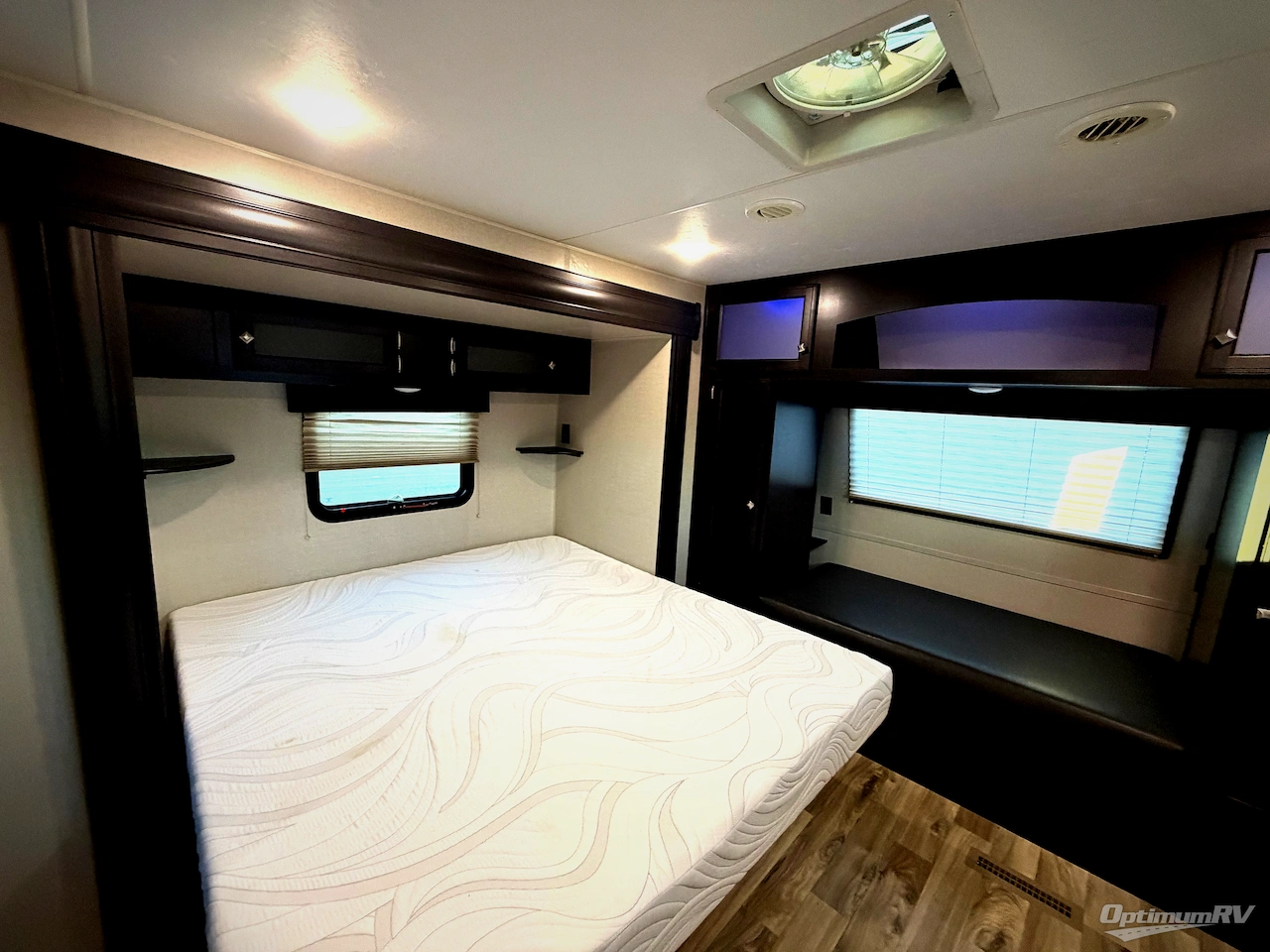 2020 Venture SportTrek Touring Edition 302VRB Photo 12