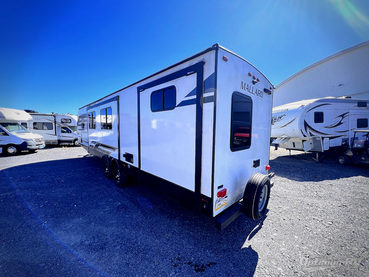 2023 Heartland Mallard 33 Photo 3