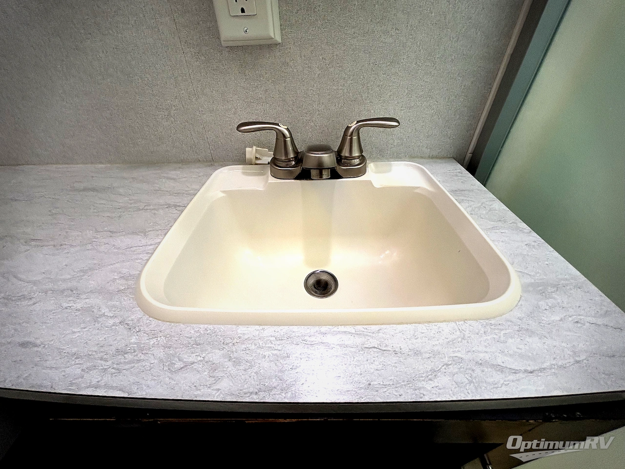 2020 Forest River Salem 33TS Photo 16