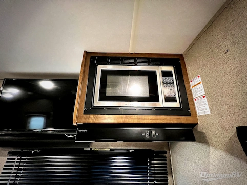 2020 Forest River Flagstaff Micro Lite 21DS RV Photo 3