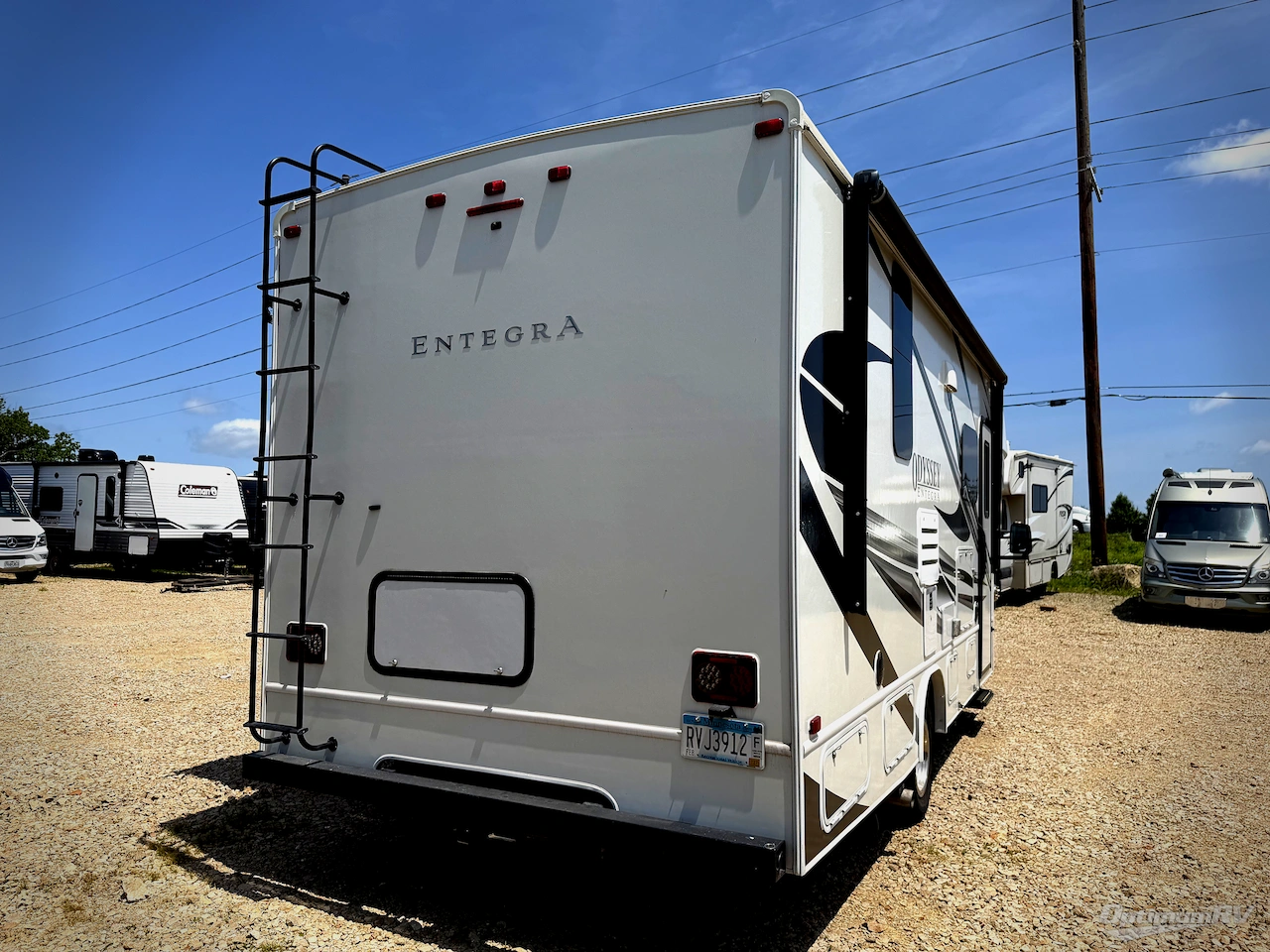 2022 Entegra Odyssey 24B Photo 2