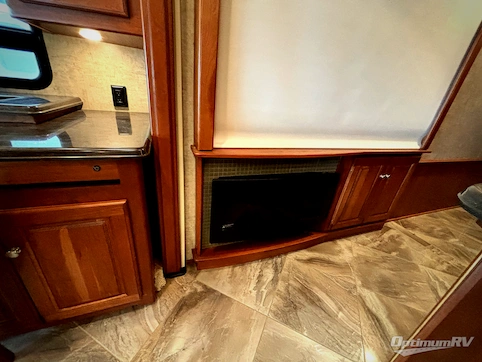 2016 Winnebago Journey 38P RV Photo 3