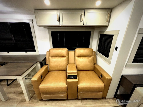 2025 Brinkley Model Z 3610 RV Photo 4